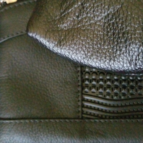 Genuine Leather Wristlet Purse with coin. - Picture 4 of 4